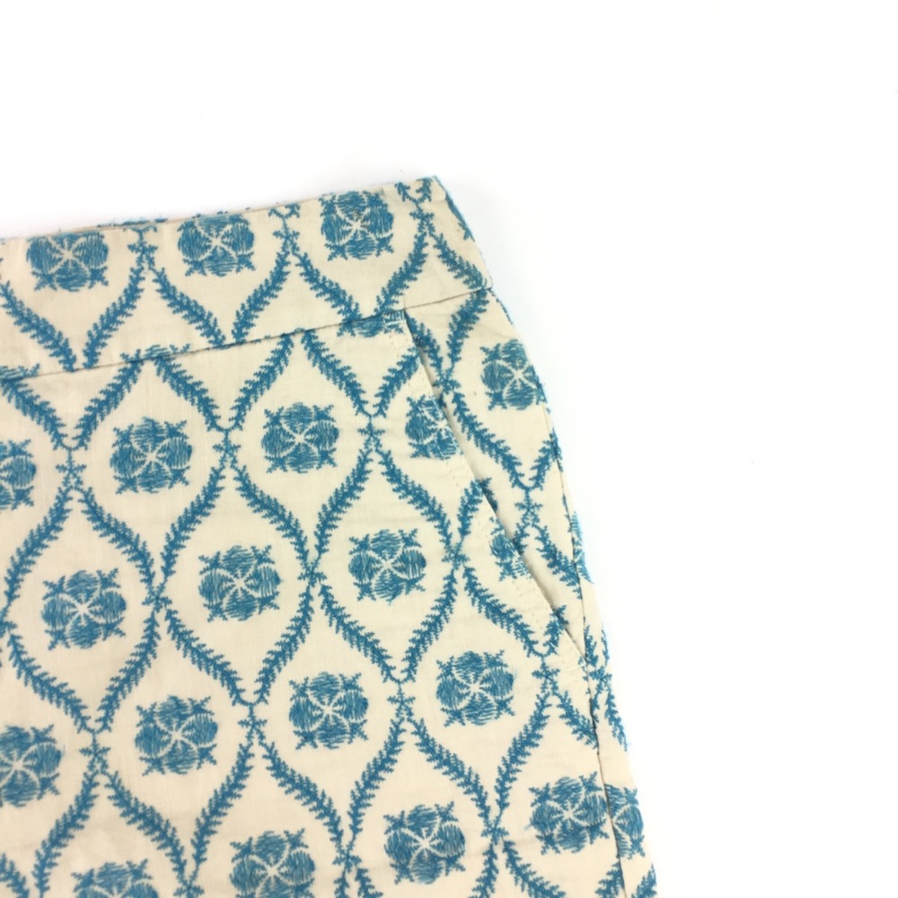 Loft Short Ivory Blue Floral Embroidery Shorts - Picture 3 of 6